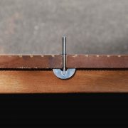 Die Idee | sonnenanker | Schirmständer aus Edelstahl für Holzterrassen